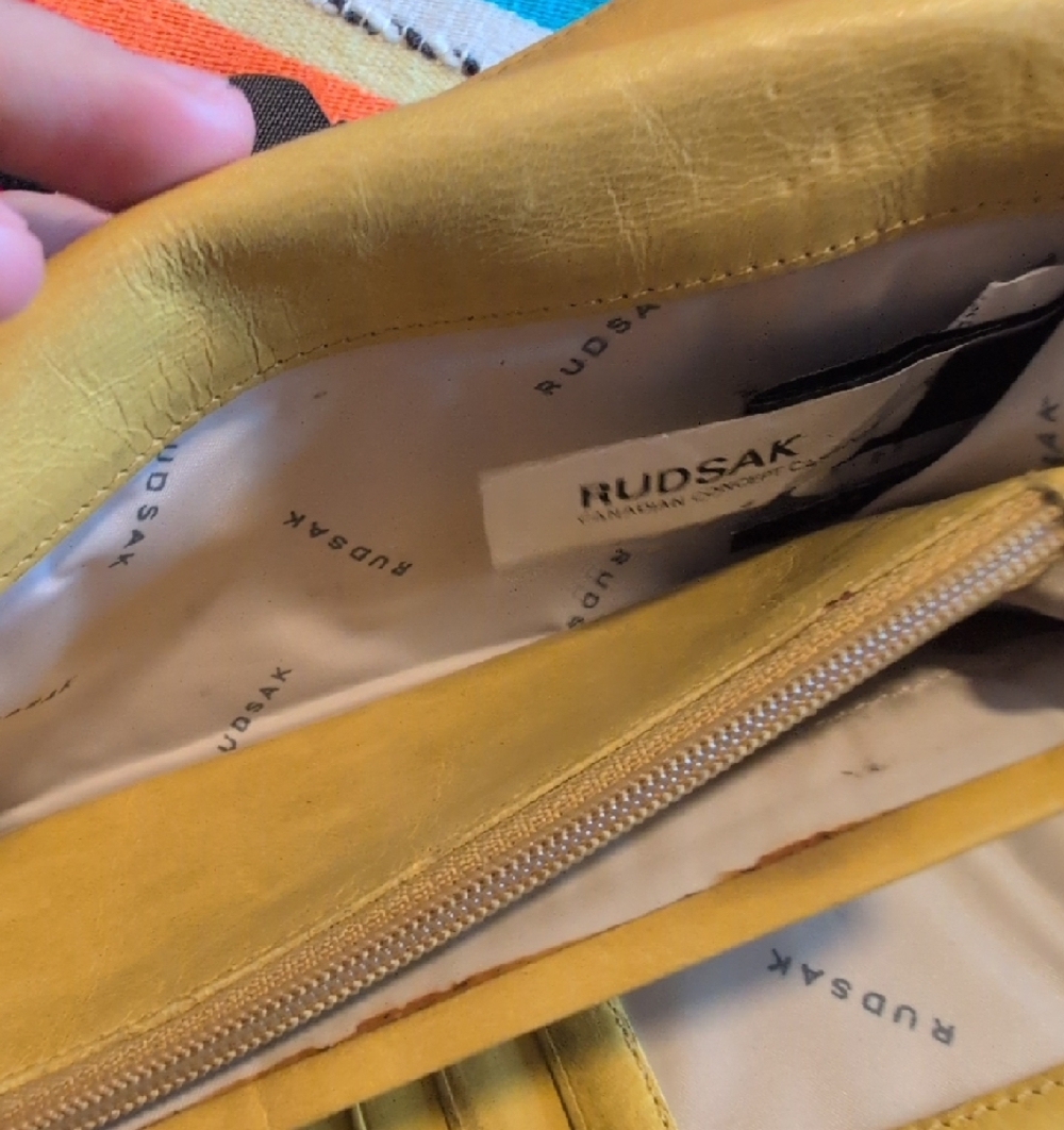 Leather Rudsak Wallet - Picture 5 of 9